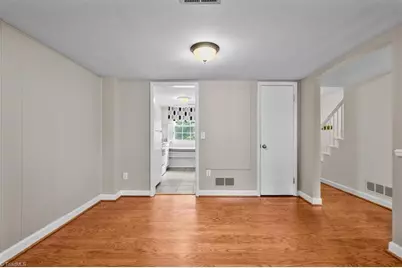 3003 Overton Drive #D, Greensboro, NC 27408 - Photo 5