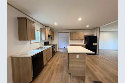 129 Patchwork Drive, Statesville, NC 28677 - Photo 15