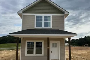 1016 Pinnix Loop, Burlington, NC 27217 - Photo 1