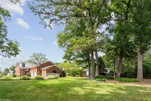 104 Knollwood Dr, Greensboro, NC 27403 - Photo 33