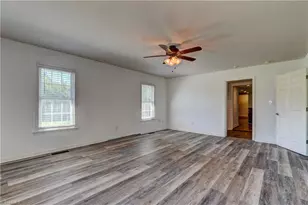 211 Boaz Rd, Ruffin, NC 27326 - Photo 9