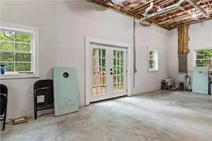 706 Elk Spur St, Elkin, NC 28621 - Photo 33