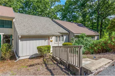 139 Lamplighter Circle, Winston-Salem, NC 27104 - Photo 3