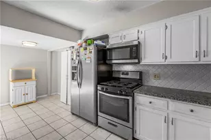 139 Lamplighter Cir, Winston-Salem, NC 27104 - Photo 11