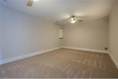 825 Poplar Street S, Winston-Salem, NC 27101 - Photo 29