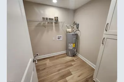 728 Central Falls Road, Asheboro, NC 27203 - Photo 7