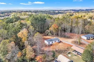 331 Johnson Rd, North Wilkesboro, NC 28659 - Photo 9