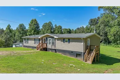 267 Uphill Lane, Boomer, NC 28606 - Photo 9