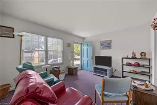 2501 Vanstory St, Greensboro, NC 27407 - Photo 9