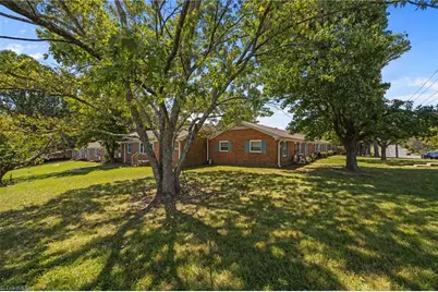 2501 Vanstory Street, Greensboro, NC 27407 - Photo 27