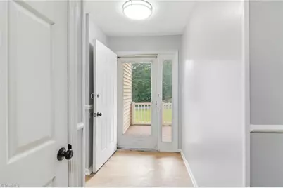 487 Raven Ridge Drive, Kernersville, NC 27284 - Photo 9