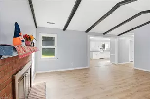 487 Raven Ridge Dr, Kernersville, NC 27284 - Photo 17