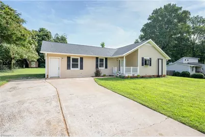 487 Raven Ridge Drive, Kernersville, NC 27284 - Photo 3