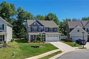 4218 Pelican St, High Point, NC 27265 - Photo 3