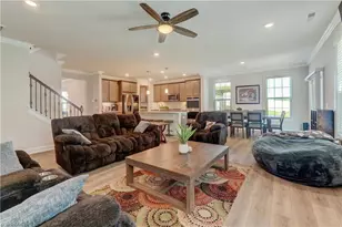 4218 Pelican St, High Point, NC 27265 - Photo 13