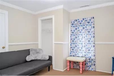 927 Apple Street, Winston-Salem, NC 27101 - Photo 17