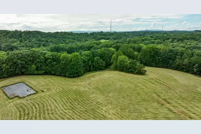 733 Slate Mountain Road, Mount Airy, NC 27030 - Photo 17