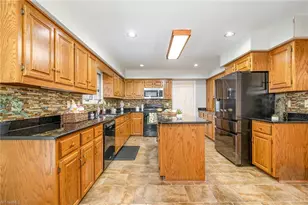 888 Newbern Ave, Asheboro, NC 27205 - Photo 13