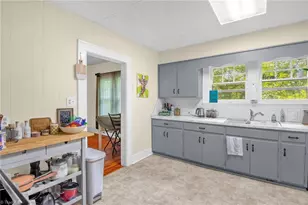 910 E Dayton Ave, High Point, NC 27262 - Photo 15