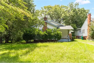 910 E Dayton Avenue, High Point, NC 27262 - Photo 3