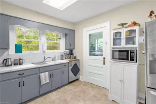 910 E Dayton Ave, High Point, NC 27262 - Photo 17