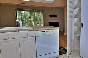 203 Lamplighter Cir, Winston-Salem, NC 27104 - Photo 11