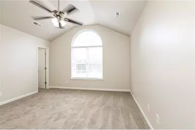 9 Foust Court, Greensboro, NC 27405 - Photo 9