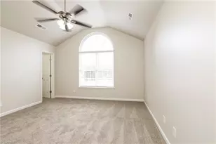 9 Foust Ct, Greensboro, NC 27405 - Photo 9