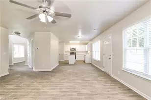 9 Foust Ct, Greensboro, NC 27405 - Photo 5