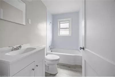 105 N Franklin Street, Reidsville, NC 27320 - Photo 17