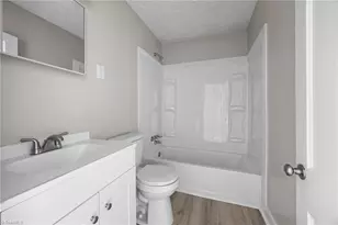 105 N Franklin St, Reidsville, NC 27320 - Photo 27