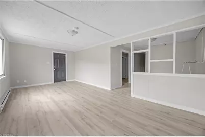 105 N Franklin Street, Reidsville, NC 27320 - Photo 23