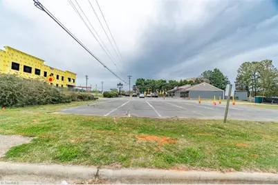 932 Kirkpatrick Road, Burlington, NC 27215 - Photo 3