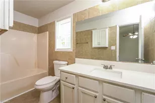 5603 Green Apple Dr, Greensboro, NC 27405 - Photo 11