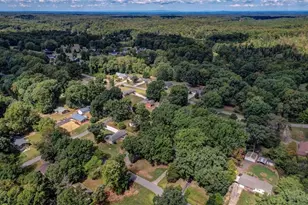 131 Regency Dr, Reidsville, NC 27320 - Photo 5