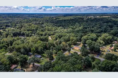 131 Regency Drive, Reidsville, NC 27320 - Photo 33