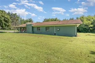 1590 Farmington Rd, Mocksville, NC 27028 - Photo 35