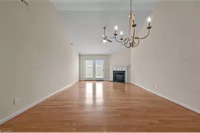 2002 Guinness Drive, Graham, NC 27253 - Photo 5