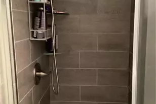 411 W Montcastle Dr, Greensboro, NC 27406 - Photo 21