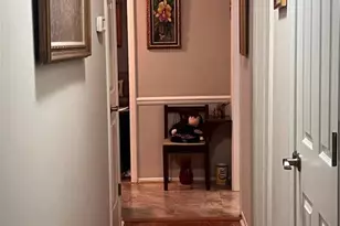 411 W Montcastle Dr, Greensboro, NC 27406 - Photo 15