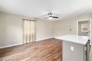 800 Arlington St, Greensboro, NC 27260 - Photo 9