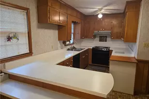 145 Brightwood Rd, Eden, NC 27288 - Photo 5