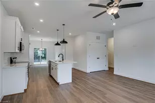 316 W Lee Ave, Yadkinville, NC 27055 - Photo 7