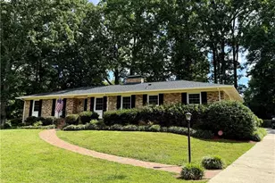 640 Hemlock Dr, Asheboro, NC 27203 - Photo 1