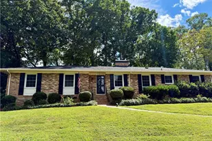 640 Hemlock Dr, Asheboro, NC 27203 - Photo 5