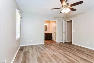 6313 Bonnybrook Ct, Greensboro, NC 27410 - Photo 9