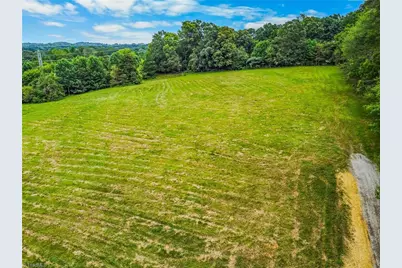 911 Tuttle Road, Rural Hall, NC 27045 - Photo 13