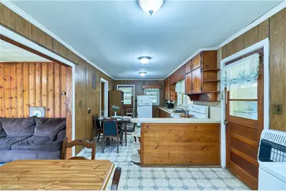 7906 Nc Highway 42, Ramseur, NC 27316 - Photo 13