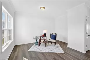 856 Sage Hl Dr, Jamestown, NC 27282 - Photo 3