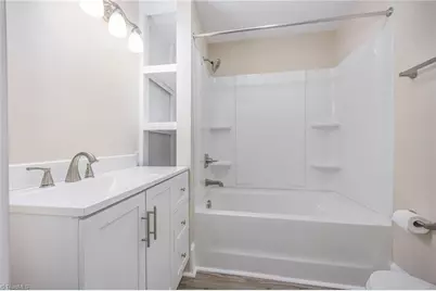 24 E Sunrise Avenue, Thomasville, NC 27360 - Photo 11